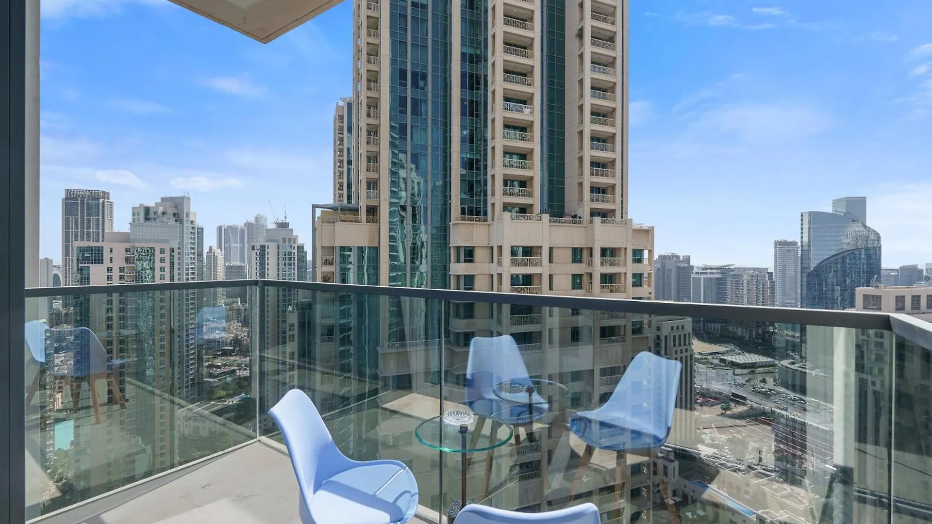 Stylish 1 Bedroom In Downtown Near Burj Khalifa Dubai 0*,