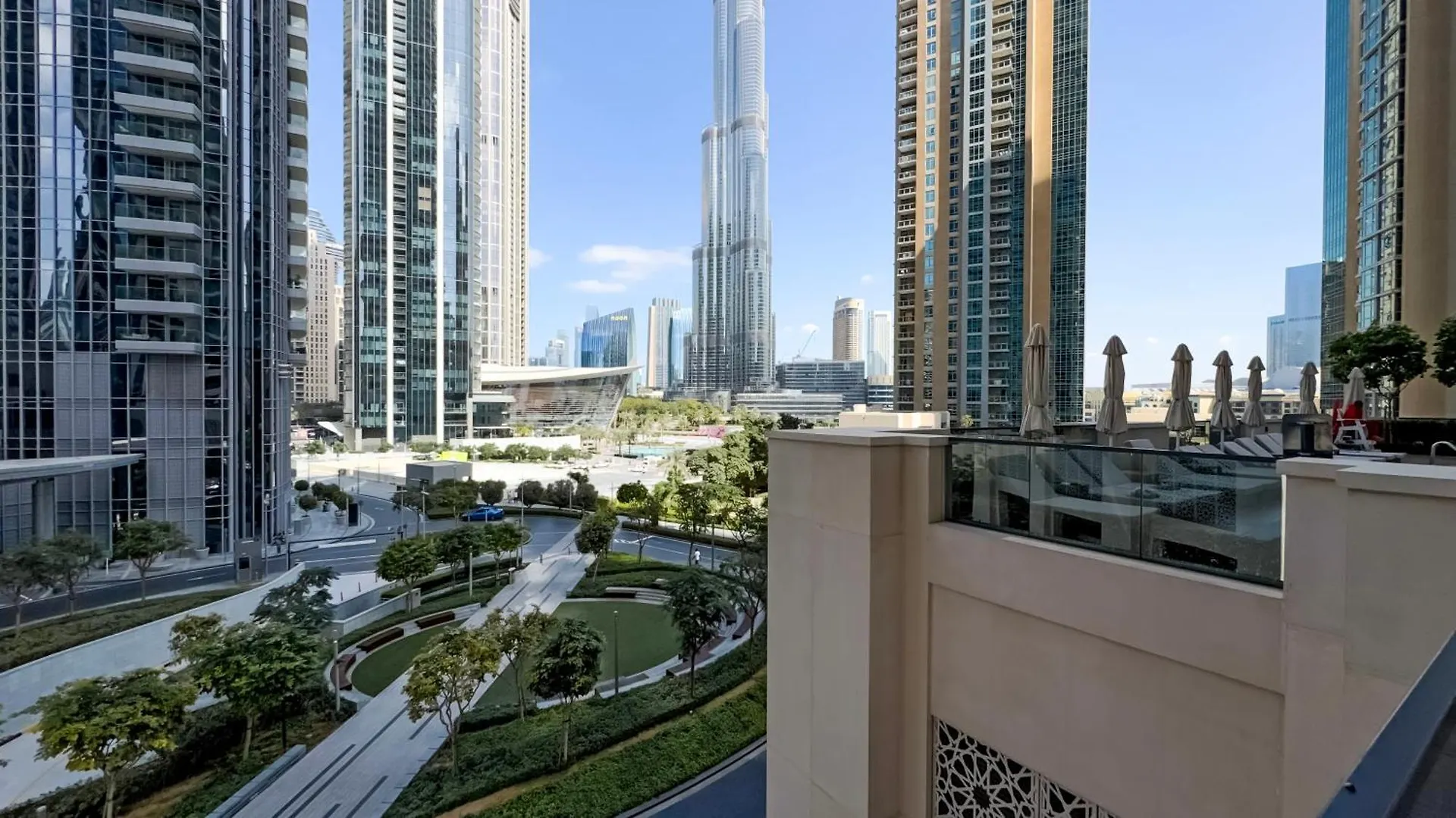Stylish 1 Bedroom In Downtown Near Burj Khalifa Dubai 0*,  United Arab Emirates