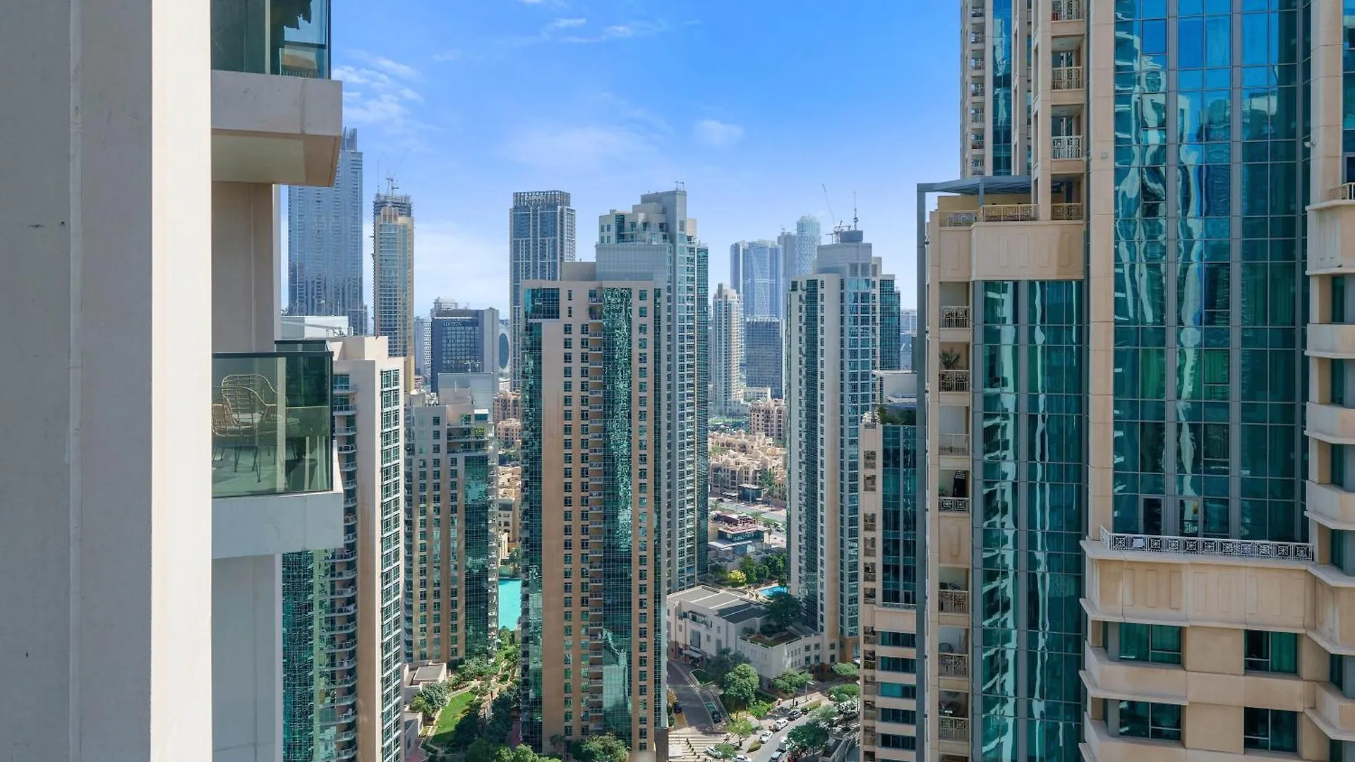 Stylish 1 Bedroom In Downtown Near Burj Khalifa Dubai Apartment