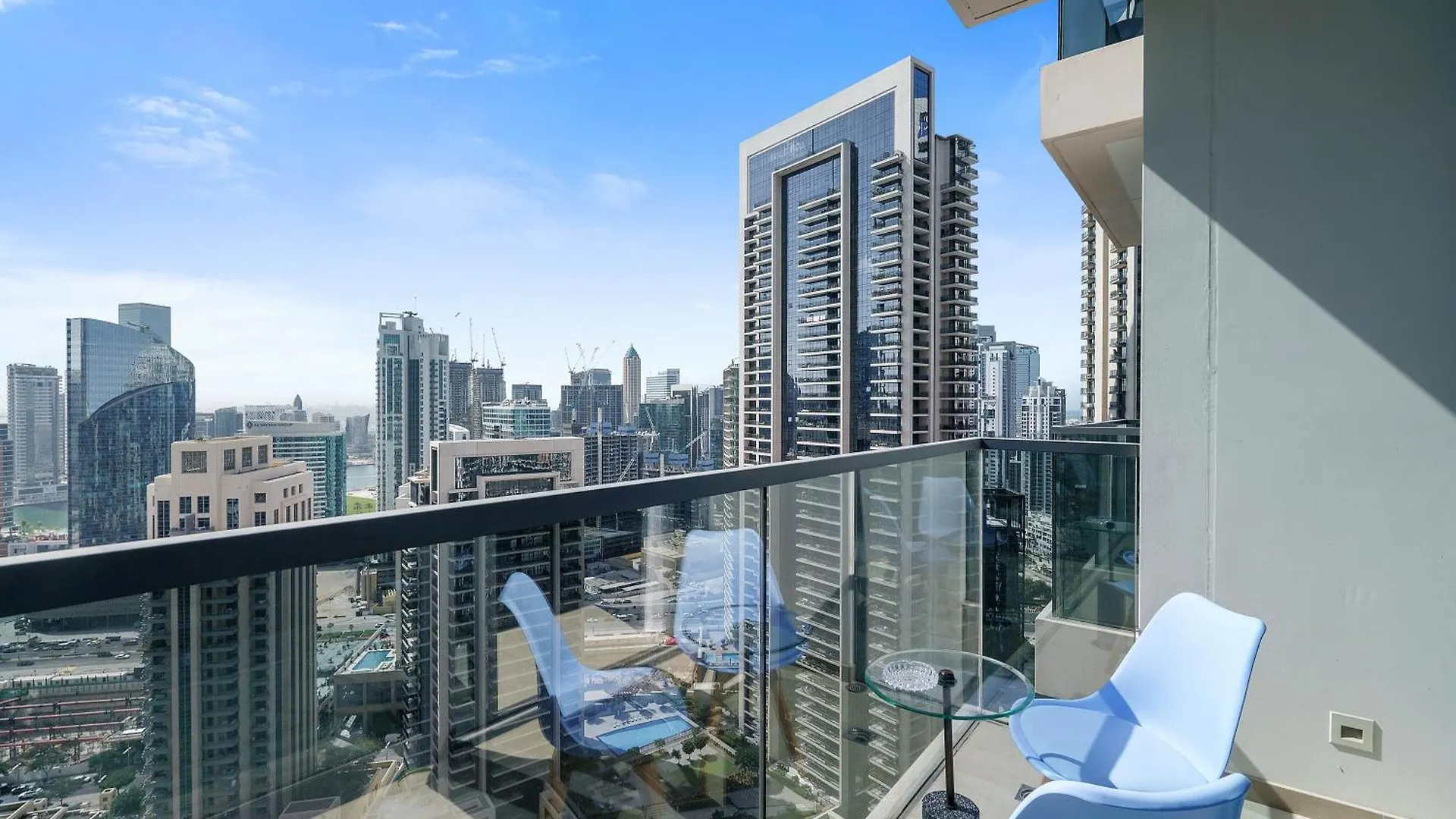 Stylish 1 Bedroom In Downtown Near Burj Khalifa Dubai